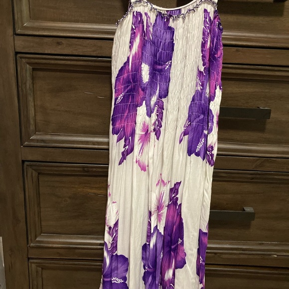 Purple and white sundress, Flowy, Boho, hippie, ruffles, elastic straps & bodice - Picture 10 of 12